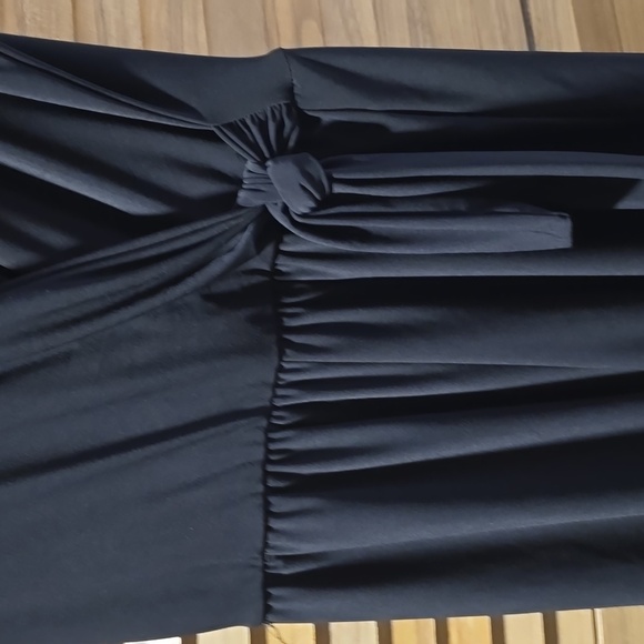 Black romper - Picture 3 of 4